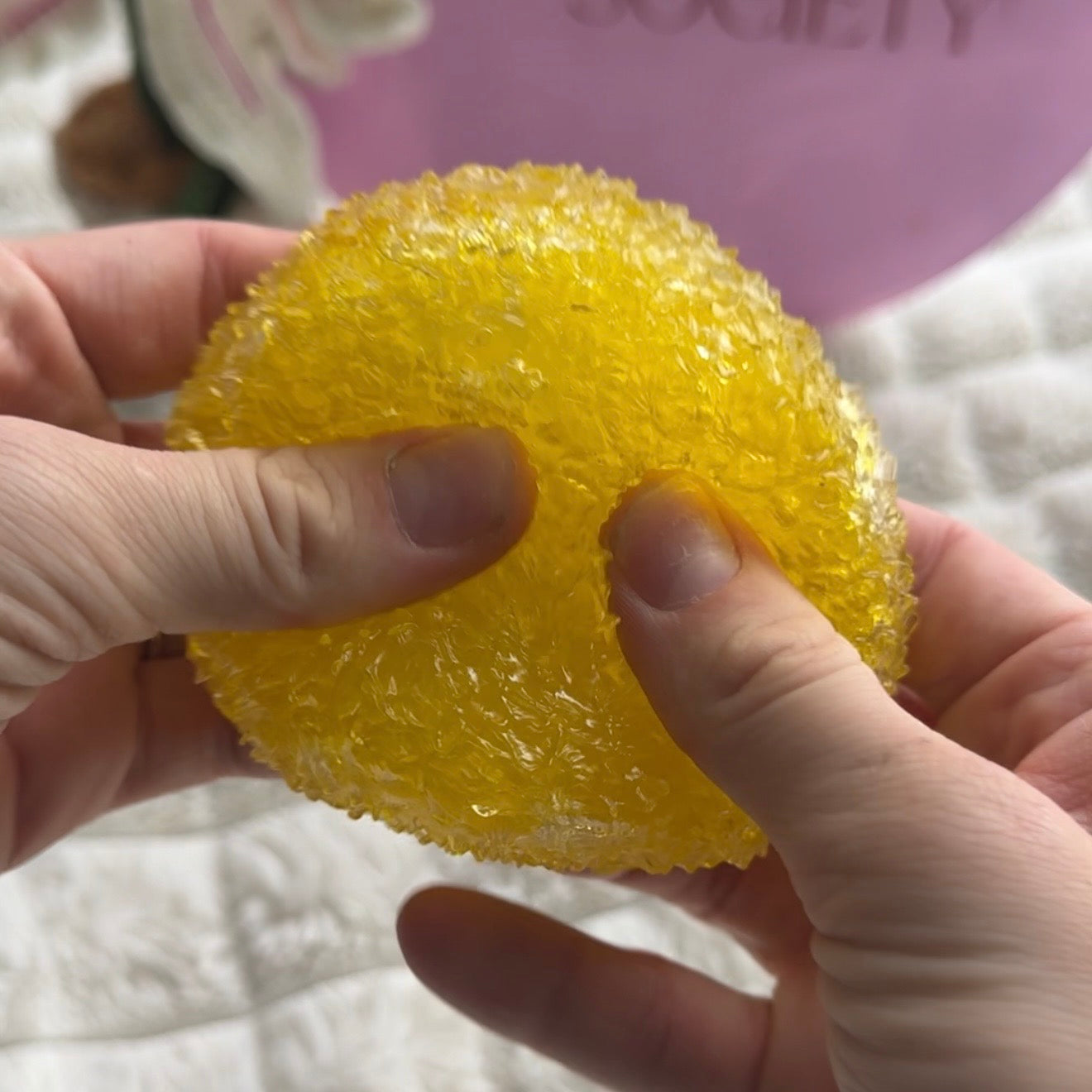 🍍 Pineapple Freeze Slush Ball