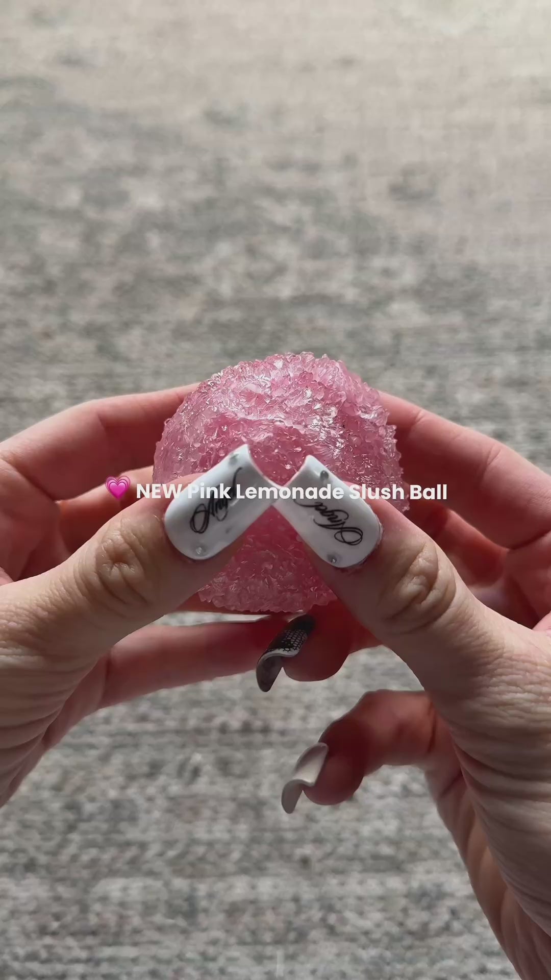 💗 Pink Lemonade Slush Ball Squishy
